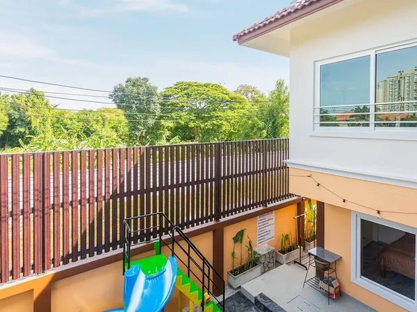 99 Pool Villa