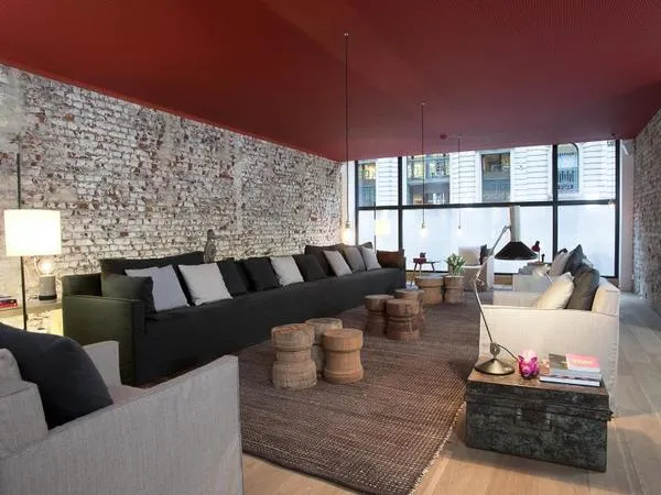9Hotel Central