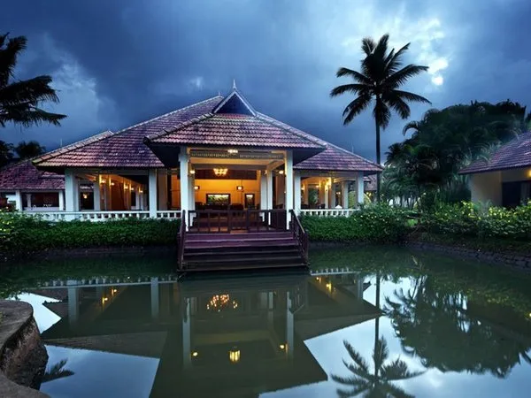 Abad Whispering Palms