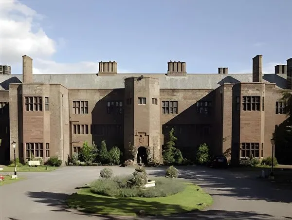 Abbey House Hotel & Gardens