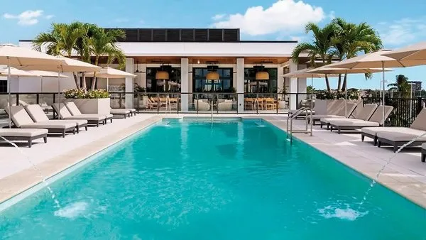 AC Hotel Naples 5th Avenue