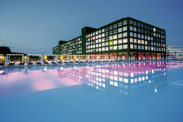 Adam & Eve Hotel