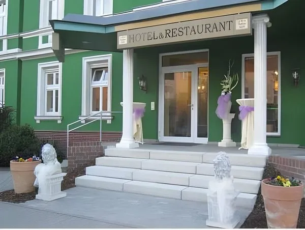 Ahorn Hotel & Restaurant