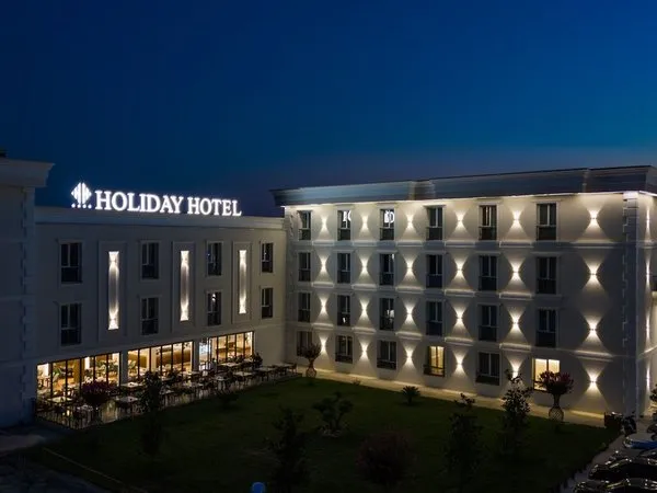 Airport Holiday Hotel