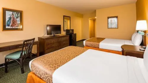 Airport Honolulu Hotel, Trademark Collection by Wyndham