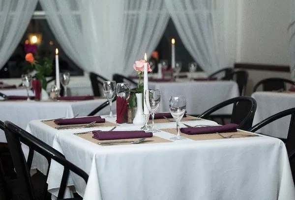 Airport Hotel Mara