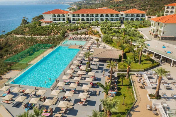 Akrathos Beach Hotel