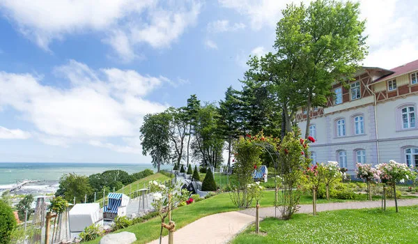AKZENT Waldhotel Rügen
