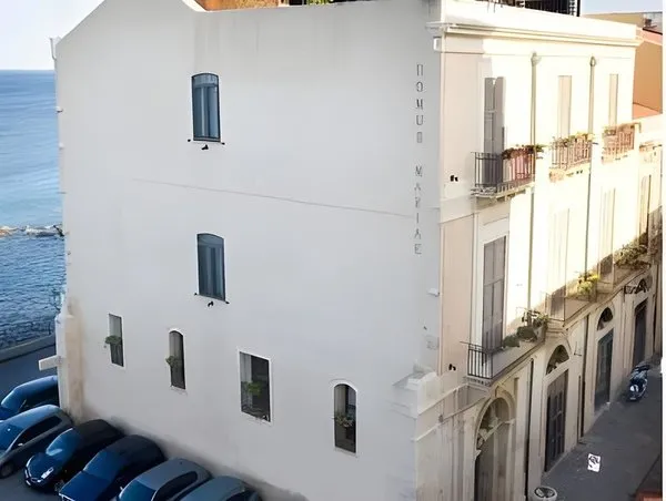 Albergo Domus Mariae