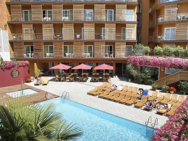 ALEGRIA Plaza Paris & Spa