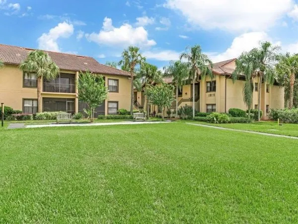 Alhambra Villas