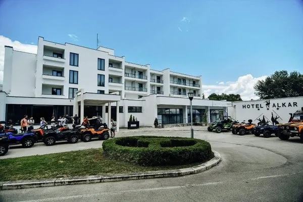 Alkar Hotel
