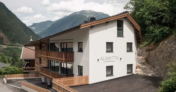 Almhittn Suites