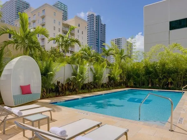 Aloft Miami - Brickell