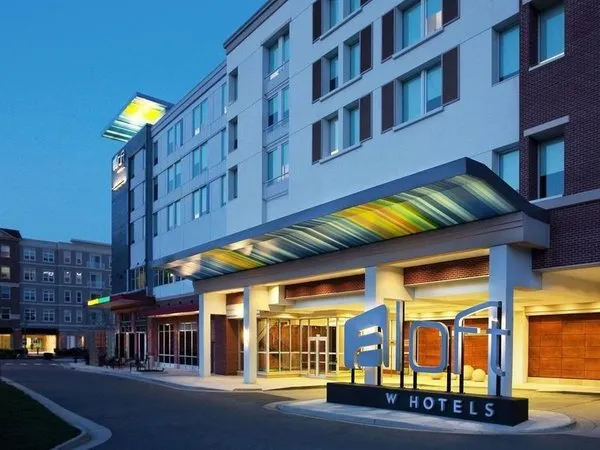 Aloft Richmond West