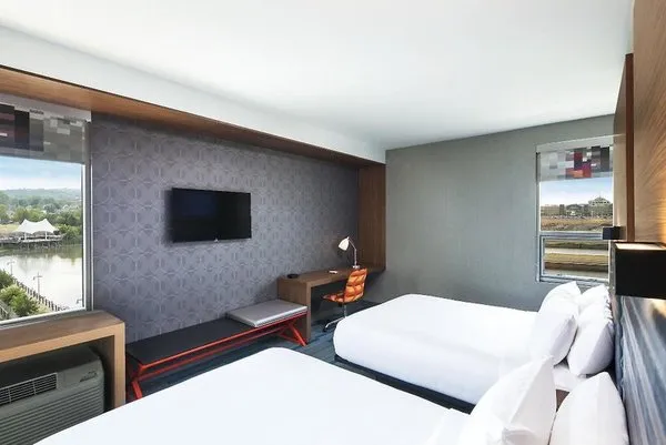 Aloft Syracuse Inner Harbor
