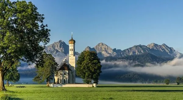 Alpenglühn