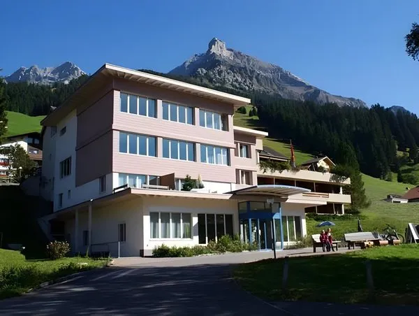 Alpina