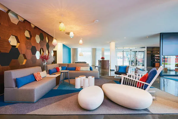 Alt Hotel St. John's