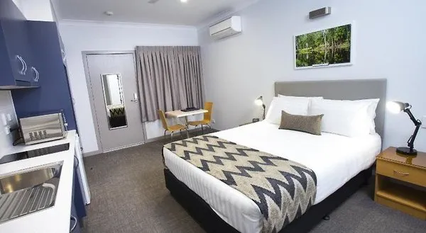 Altitude Motel