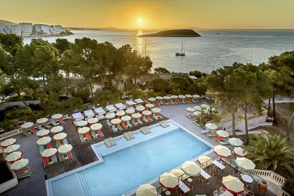 Alua Calvia