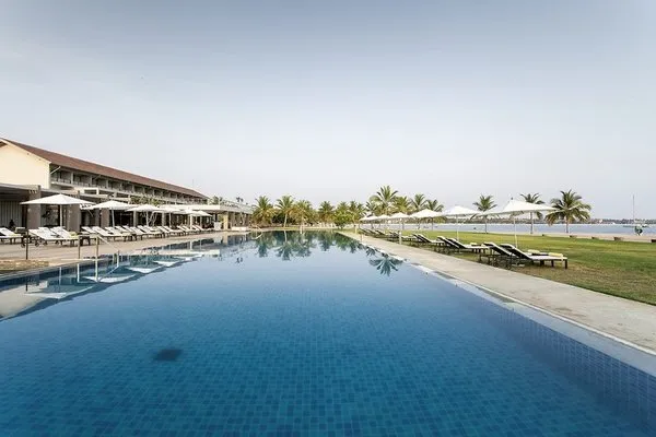 Amaya Beach Pasikudah
