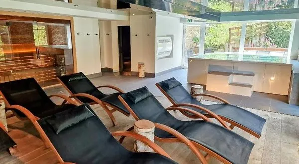 Amber Hotel