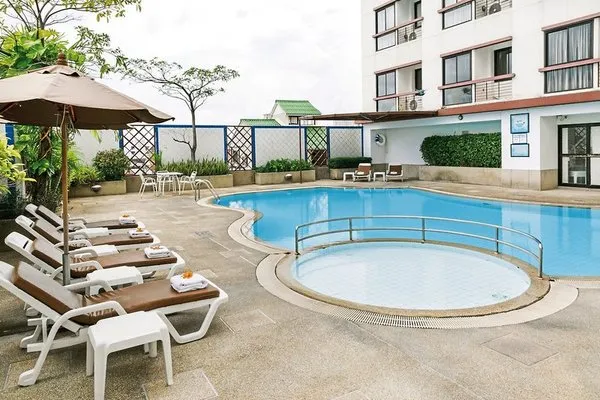Amora Tapea Hotel