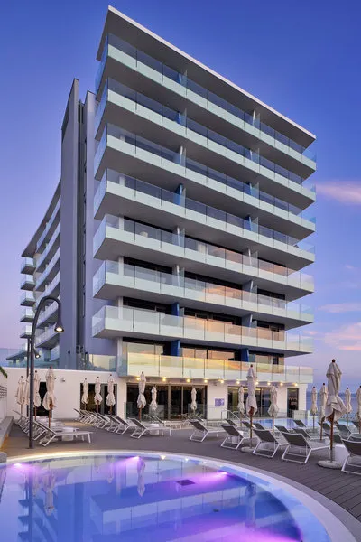 Amphora Hotel