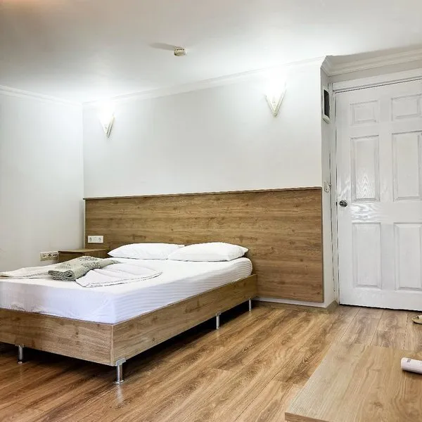 Amsterdam Otel Kemer