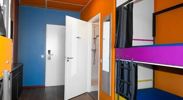 Amsterdam Teleport Hotel