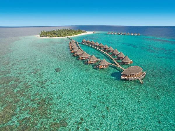 Angaga Island Resort & Spa