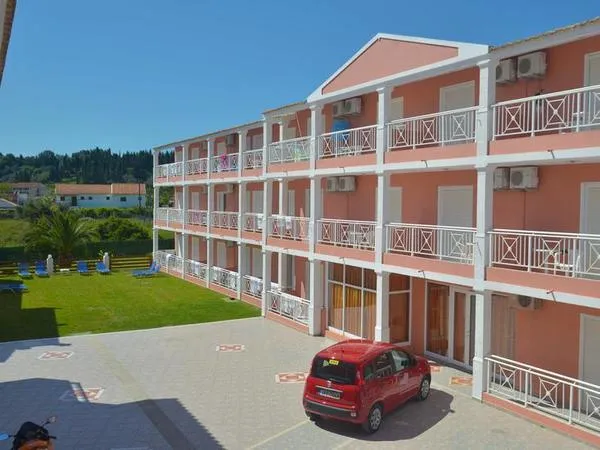 Angelinas Hotel & Apartments