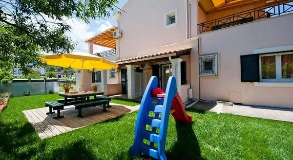 Anna Apartments
