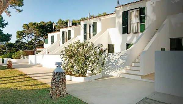 Apartamentos Cala Blanca