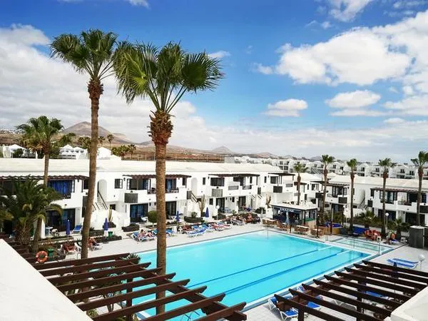 Apartamentos Plaza Azul