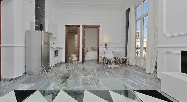 Apartamentos Plaza Constitución - Larios