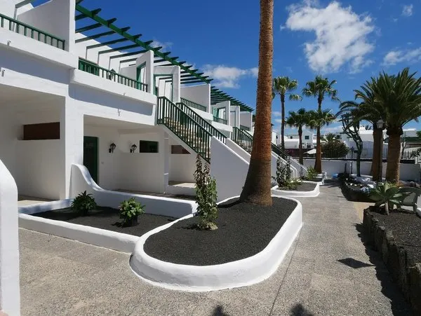 Apartamentos Tropicana