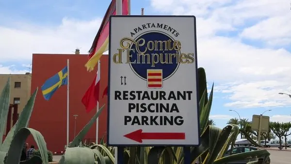 Apartaments Turistics Comte D'Empuries