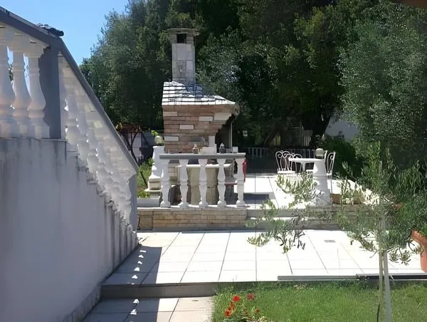 Apartments Ivanisevic