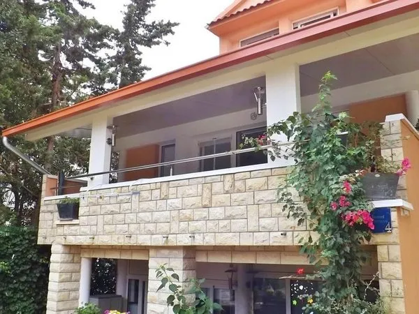 Apartments Markov