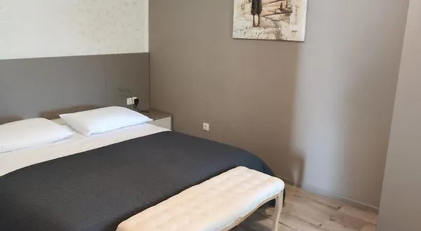 Apartments Val