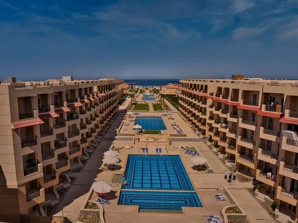 Selena Bay Resort