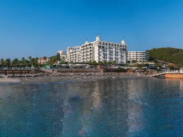 Aria Resort & Spa