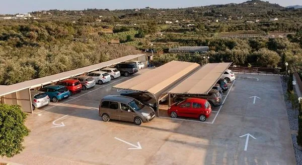 Arkadia Luxury Hotel Apartments