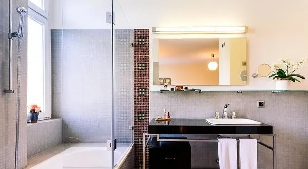 Art Deco Hotel Montana