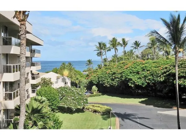 Aston at the Maui Banyan