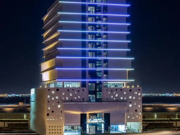 Atiram Premier Hotel