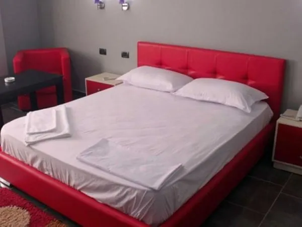 Aurelis Hotel