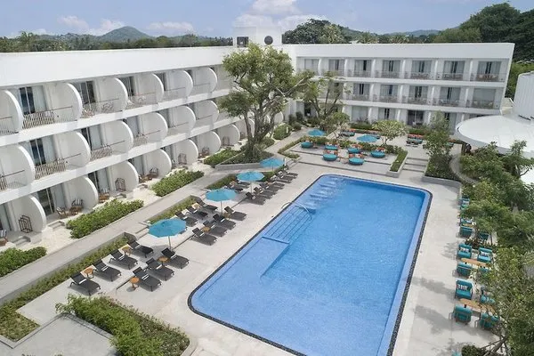 Avani Chaweng Samui Hotel & Beach Club